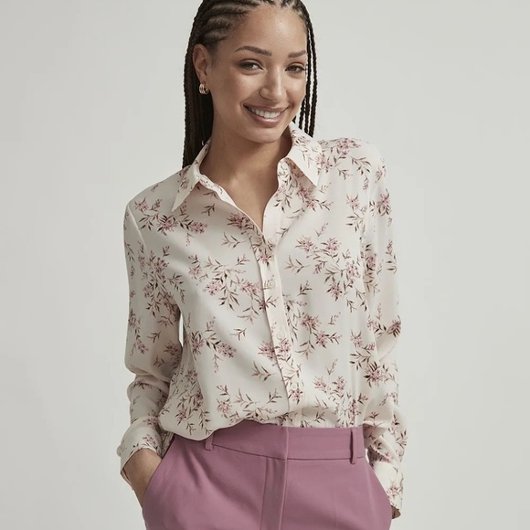 RW&CO. Tops - RW&CO Twist Twill Buttondown Long Sleeve Blouse